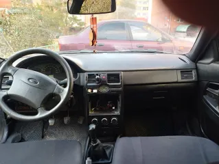 ВАЗ Лада Приора 2007 года выпуска. Идентификационный номер (VIN): XTA21703080050836. Является предметом залога.