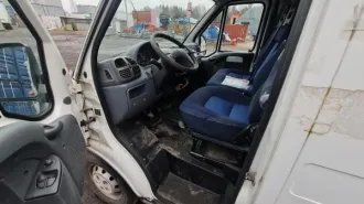 PEUGEOT BOXER 2002 Микроавтобус PEUGEOT BOXER (годный остаток) PEUGEOT BOXER 2.8 HDI, 2002гв, VIN No VF3BPNNC17054832, рег. No CBCU62, белый, следы коррозии, диски штамп., сиденья с ткан. обив., механич. короб. передач, двиг. 2800 см3, 47-005275-1 №ф-03/25/19 и-47 (годный остаток). Имущество…