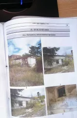 Комплекс нежилых зданий 1078 кв.м на земельном участке 4600 кв.м, Республика Крым, г. Феодосия, пер. Корабельный, 31, в составе: нежилое здание площадью 55,8 кв. м, кадастровый номер: 90:24:010107:1215; нежилое здание площадью 273,4 кв. м, кадастровый номер: 90:24:010107:1218; нежилое здание…