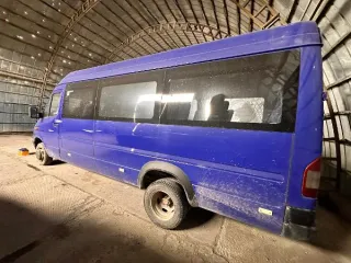 Mersedes Benz 410 D 1998 автомобиль «Mersedes Benz» модель «410 D»,1998 года выпуска, государственный регистрационный номер «О211ЕУ180», VIN:WDB9044632P815559 вид транспорта: легковой автомобиль объем двигателя: информация отсутствует год выпуска: 1998 коробка передач: информация отсутствует…