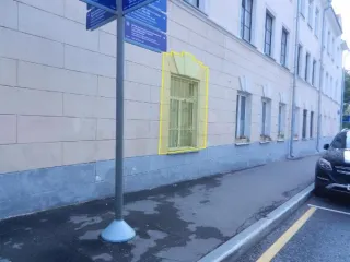 Нежилое помещение площадью 113.7 кв. м, расположенное по адресу: г. Москва, пер. Печатников, д. 10, Этаж №1. Назначение: Свободное. Кадастровый номер: 77:01:0001091:2854