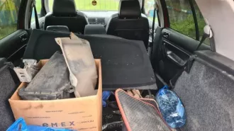 легковой хетчбек, категория тс в, марка, модель volkswagen golf легковой хетчбек, категория тс в, марка, модель volkswagen golf, vin wvwzzz1jzxw098651, грз: т982уе97, 1998 года выпуска, цвет красный, мощность двигателя лс  квт  150  110 , рабочий объем двигателя куб.см. 2 327, разрешенная…
