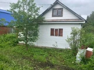 Садовый дом 10,9 кв.м. и земельный участок 408 кв.м. в Ижевске Земельный участок, категория земель: Земли населенных пунктов, разрешенное использование: садоводство, общая площадь 408 кв. м., адрес объекта: Удмуртская Респ. г. Ижевск ул. Школьная,71, СТ "Восход", дом уч. 92. Кадастровый номер…
