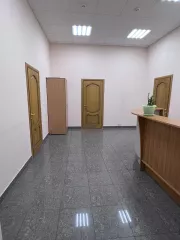 Нежилое помещение, общая площадь 127,8 кв.м., этаж № 3, кадастровый номер: 77:03:0004010:1915, расположенное по адресу: г. Москва, ул. 2-я Энтузиастов, д. 5, помещение 11Н/3. Цена 13018184 руб. (НДС не облагается). 1299/4152 доля в праве общей долевой собственности на нежилое помещение общей…