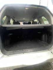 Автомобиль марки Suzuki модель Grand Vitara 2011 г.в. VIN-номер JSAJTD54V00621128; состояние удовлетворительное, авто на ходу, видимых повреждений нет. Есть следы коррозии на левом заднем крыле, сколы и повреждения ЛКП, трещина на лобовом стекле, течь сальников редуктора и задних приводов, течь…