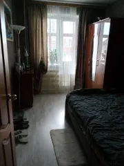 1/3 доля квартиры 61,5 кв.м Свердловская область 1/3 доля в праве на квартиру, площадь: 61,5кв.м., кадастровый номер: 66:27:1102060:255, адрес (местонахождение): Свердловская область, г. Тавда, ул. 4-я Пятилетка, д. 41а, кв. 12