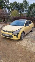 KIA RIO, 2018, VIN: Z94C241BBJR065138, мощность 123 л.с. (90.2 кВт), желтый, госномер В409СО750, в залоге у ООО ПКО "ЭОС".