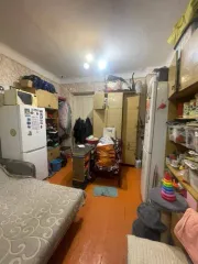 Комната (доли 1/3 + 1/3 + 1/3), 19,6 кв.м, Иркутская область, Ангарск 1/3 доля комнаты в Ангарске еще 1/3 доля комнаты в Ангарске еще 1/3 доли на Помещение, назначение: жилое, наименование: комната, площадью 19,6 кв. м., этаж: 3, адрес: Иркутская область, г. Ангарск, кв-л. 89-й, д. 21, к. 3…