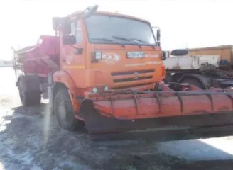 Машина дорожная комбинированная ЭД244КМ, марка, модель: КАМАЗ 53605 А4, VIN: X5V580417E0000163, 2014 г.в., цвет: оранжевый, модель, № двигателя: ISB67e4 300 86036874, кузов  кабина, прицеп : кабина 2374425, 298 л.с., ПТС: 67 НХ 903593, г/н А780КВ164, не на ходу, адрес: Саратовская обл., г…