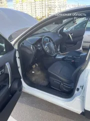 Nissan Qashqai 2013 Легковой универсал Марка, модель: Nissan Qashqai Идентификационный номер (VIN): SJNFBNJ10U2920263 Номер шасси (рамы): отсутствует Год выпуска ТС: 2013 Номер кузова (кабины): SJNFBNJ10U2920263 Цвет: Белый Номер двигателя: 275750W Рабочий объем: 1997 куб.см. Мощность (кВт/л.с.)…