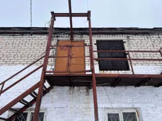 Производственная база, РТ, Буинский муниципальный район, с/п Мещеряковское. Строительство фермы по выращиванию форели по адресу д. Мещеряково Промпарк «Буинск» Буинского муниципального района, кадастровый номер 16:14:140102:762, общая площадь 1 432,0 кв.м. Административное здание, кадастровый номер…