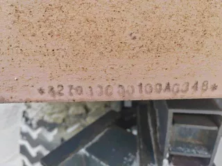 Жилое помещение: квартира, общей площадью 49,8 кв.м., c кадастровым номером: 11:12:1601003:144, расположенная по адресу: Республика Коми, г. Печора, пгт. Изъяю, ул. Юбилейная, д.17, кв.67 Прицеп тракторный НОЭМЗ 8270 0000010 Заводской номер машины  рамы  827000000100А0048