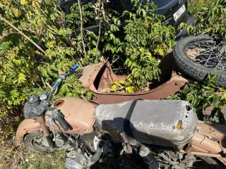 Двухколесный транспорт Honda DIO Smart IMZ 810340. Двухколесные транспортные средства в ассортименте б/у, без регистрационных знаков: скутер «QiNGi»; скутер «УШ4ТА»; скутер «Хонда DIO»; механическое транспортное средство «Smart HT50QT-16C»; скутер Хонда DIO; мотоцикл-мопед «ИМЗ 810340»; Мопед…