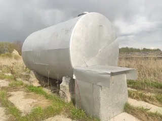 Металлическая емкость 10 м³, Владимирская область, Кольчугинский район, деревня Павловка. Ознакомление с имуществом по договоренности в месте его нахождения.