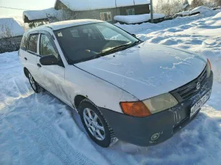 Nissan AD, 2001 года, 120 лс, 344000 км, АКПП. VIN отсутствует, кузов: VHNY11205183, регистрационный номер: А072НЕ142. Кузов гнилой. Нет подушки безопасности. Капот не родной чуть не подходит но закрывается. Два передних крыла помяты и в коррозии. Два задних крыла тоже в коррозии. Левое немного…