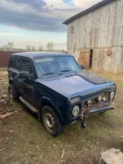 ЛАДА 212140 LADA 4X4, VIN: XTA21104060992907, 2015 г., госномер К345ВМ702. Автомобиль после ДТП, не на ходу, имеет многочисленные повреждения кузова, ходовая часть смещена из-за вылета с трассы. Двигатель не заводится, возможен капитальный ремонт. Могут быть скрытые дефекты. Фото и отчет об оценке…