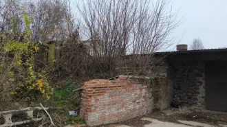 Здание засолочного цеха 641,7 кв.м, участок 8004 кв.м, Ростовская обл. Здание 641,7 кв.м. и земельный участок 8004 кв.м. в Ростовской обл. еще Здание 641,7 кв.м. и земельный участок 8004 кв.м. в Ростовской обл. еще Здание засолочного цеха (склад), кадастровый номер 61:46:0012701:162, площадь 641,7…