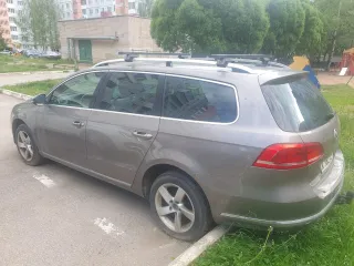 Volkswagen Passat 2011 года, VIN WVWZZZ3CZBE349697. Цвет серо-коричневый, ПТС 23УЕ063086, госномер К162АЕ53. Произведен в Германии. Двигатель бензиновый, модель CDG, номер 020712, мощность 150 л.с. (110.33 кВт), объем 1390 куб.см. Кузов WVWZZZ3CZBE349697, экологический класс 5. Максимальная масса…