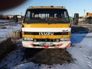 Грузовой-бортовой Isuzu Elf 1991 года, госномер К 481 ТН 27, VIN NPR58P7106131.