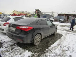Kia Cerato 2014 года, 130 л.с., 155505 км. Автомобиль легковой, марка: Kia, модель: YD (Cerato, Forte), VIN: XWEFX411BE0004641, гос. рег. номер: Е049СН174, год изготовления: 2014
