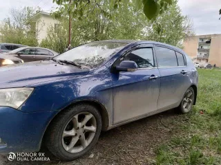 Автомобиль Geely EMGRAND 2013 г. в., X9W215721D0000889 (пробег 197 852 км). 

Нет летней резины, магнитолы, надо менять масло. Вибрация идёт от двигателя на холостых и включённой передаче. Подушки все поменяны, не помогло. Сальники надо менять с правой стороны у коробки и двигателя. Коробка…