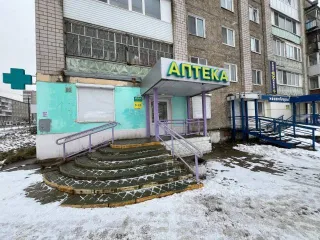 Нежилое помещение 78 кв.м. Встроенное помещение для размещения аптечного пункта, назначение: нежилое, площадь: 78 кв.м., этаж: 1, адрес: Пермский край, г. Березники, ул. Мира, д. 107, кадастровый номер: 59:03:0400077:6556. В ЕГРН имеются записи об арестах. Конкурсный управляющий ведет работу по…