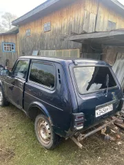 ЛАДА 212140 LADA 4X4, VIN: XTA21104060992907, 2015 г., госномер К345ВМ702. Автомобиль после ДТП, не на ходу, имеет многочисленные повреждения кузова, ходовая часть смещена из-за вылета с трассы. Двигатель не заводится, возможен капитальный ремонт. Могут быть скрытые дефекты. Фото и отчет об оценке…