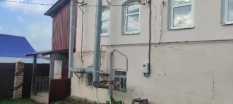 Административное здание 109.8 м² в Пермском крае. Здание администрации с земельным участком, площадью 109.8 кв.м, кадастровый номер 59:32:0660001:2502, расположенное на земельном участке площадью 401 кв.м., кадастровый номер 59:32:0660001:476, по адресу: Пермский край, Пермский район, Лобановское…