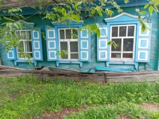 1/4 доли дома, 52.1 кв.м., Забайкальский край еще 1/4 доля дома в Забайкальском крае еще 1/4 в здании, площадь 52,1 кв.м., назначение: Жилое, количество этажей: 1, адрес (местонахождение): Россия, Забайкальский край, р-н. Тунгокоченский, пгт. Вершино-Дарасунский, ул. Транспортная, д. 67…