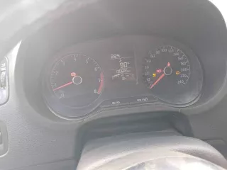 Автомобиль VOLKSWAGEN POLO, 2019 г.в., цвет белый, VIN XW8ZZZ61ZKG049727. Имущество обременено залогом АО «Эксперт Банк»
