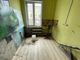 Квартира 44,8 м², Артемовский, Свердловская область, доля ¼. 623784, Россия, Свердловская область, г. Артемовский, ул. Дзержинского, д. 12, кв. 4, площадь 44,8 кв.м., кадастровый номер объекта 66:02:1703017:1067, доля в праве: ¼.