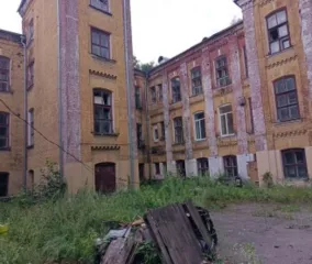 Продажа нежилых зданий: площадью 422,4; 3 243,2 кв.м с земельным участком площадью 6 940 кв.м в г.о. Балашиха Продажа нежилых зданий: площадью 422,4; 3 243,2 кв.м с земельным участком площадью 6 940 кв.м в г.о. Балашиха 
Кадастровый номер: 50:15:0010810:21 
Общая площадь: 10605.6 
Количество этажей…