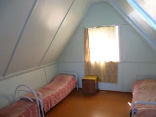 Комплекс зданий (35 строений), 1513,7 кв.м, Самарская область. Объект аренды, площадь 1 513,70 кв. м, номера на поэтажном плане: комплекс зданий (35 строений), адрес (местонахождение) объекта: 443542, Самарская обл, Волжский р-н, Новинки с, База отдыха Молния тер, дом № б/н. Общая площадь: 1513.7…