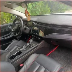 Omoda S5 2023 Omoda S5, 2023 года, 113 лс, АКПП еще автотранспортное средство со следующими характеристиками: Модель автомобиля: Omoda S5; 2023 года выпуска; номер двигателя SQRE4G15CAEPC01278; VIN: LVVDC21B2PD190347