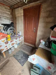 Земельный участок, кадастровый номер: 30:06:020101:1463; виды разрешенного использования объекта недвижимости: для ведения личного подсобного хозяйства; площадь: 1327.46 вид права: Общая долевая собственность, доля в праве 1/2; дата государственной регистрации права: 30.10.2023 г.; ограничение прав…