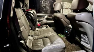 Toyota Land Cruiser 200, 2008 г.в., цвет черный, VIN JTMHT05J605037861. Местонахождение: РС(Я), г. Якутск. Вид транспорта: наземный. Год выпуска: 2008. VIN номер: JTMHT05J605037861. Марка: Toyota. Модель: Land Cruiser.