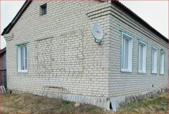 1/6 доля жилого дома 46,4 м² и земельного участка 2302 м². Жилой дом, кадастровый номер: 73:04:011601:205. Земельный участок, кадастровый номер: 73:04:011603:2, категория земель: земли населенных пунктов, вид разрешенного использования: для ведения личного подсобного хозяйства.