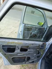 Opel Vectra 1991 года, 116 л.с. Марка: Opel, модель: Vectra. Цвет: серый. VIN: W0L000089P1037835, ПТС: 21 МР 708154, госномер: М171МН21. Тип двигателя: бензиновый, мощность: 115 л.с. (85 кВт), объем: 1998 куб. см. Разрешенная максимальная масса 1645 кг, масса без нагрузки 1130 кг.