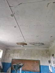 Нежилое здание с кадастровым номером 61:06:0060309:91 площадью 145,6 кв. м., расположенное по адресу: Ростовская область, Веселовский р-н, х. Красный Кут, ул. Школьная, 1 иземельный участок с кадастровым номером 61:06:0060308:1 площадью 608 кв. м., расположенный по адресу: Ростовская область…