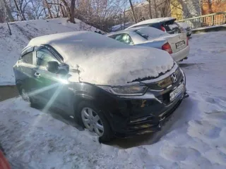 Honda Vezel Hybrid 2018 года, 131 л.с., пробег 150000 км, VIN RU31328415, правый руль.