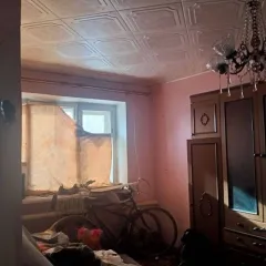 1/4 доля квартиры в Оренбургской обл. еще 1/4 доля квартиры, площадь 39.7 кв.м., адрес  местонахождение : Россия, Оренбургская область, Кваркенский район, пос. Красноярский, ул. Садовая, дом № 6, кв. № 9, кадастровый  условный  номер: 56:13:0801001:3622