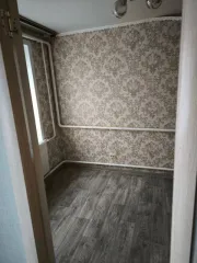 Квартира 49.4 м², 3 комнаты. Липецкая область, Лев-Толстовский район, поселок Лев Толстой, улица Комарова, дом 37, квартира 1. Кадастровый номер: 48:12:0310101:1178.