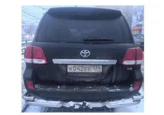 Toyota Land Cruiser 2009 Автомобиль марки Toyota модель Land Cruiser 2009 г.в. VIN-номер JTMHV05JX04040021 По предварительной заявке на электронный адрес: zakurdaev134@yandex.ru в г. Волгограде