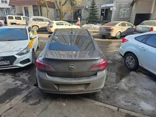Opel Astra 2013 года, 116 л.с., пробег 122492 км, автоматическая коробка передач. VIN: XUFPE5DD4E3001658, государственный регистрационный знак В018ТА799.