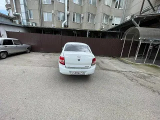 Lada Granta 2014, 87 лс, 146664 км. Lada 2190 Granta Sedan, цвет белый, VIN XTA219010E0243265, 2014 год выпуска. Является предметом залога в ООО МФК "Кешдрайв". На ходу.