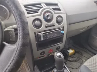 Renault Megan II 2004 года, цвет коричневый. VIN: VF1LM1BOH32299433, госномер О685УК 68. Модель двигателя: K4MT 760, бензиновый, объем 1598 см³, мощность 113 л.с. ПТС 64 РВ 040024. Пробег 211 471 км. Неисправности: не работает передний стеклоподъемник, требуется замена ремня генератора, повреждена…