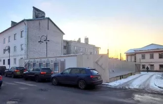 изъятый на основании решения суда объект культурного наследия местного (муниципального) значения «Дом Первовых – В.А. Аксенова», начало XIX века, 1880-е – 1890-е годы, расположенный по адресу: Ярославская область, г. Рыбинск, пер. Вознесенский, д.3, с земельным участком с кадастровым номером…