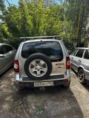 Chevrolet Niva 2013 Chevrolet Niva, 2013 года, 79,6 лс, 200000 км, полный привод. Автомобиль легковой CHEVROLET NIVA 212300-55, 2013 г.в., VIN X9L212300D0448209.