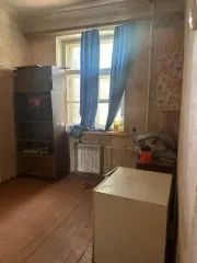 78/171 доли квартиры, 94.5 м², г. Самара, общая долевая собственность 78/171 в жилом помещении площадью 94.5, с кадастровым № 63:01:0230001:1297, расположенной по адресу: г. Самара, проспект Кирова, д. 179, кв. 18. Доля в собственности эквивалентна двум комнатам.