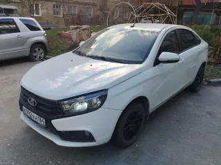 Lada Vesta 2018. Транспортное средство - легковой автомобиль марка /модель - Lada (ВАЗ) Vesta, год выпуска - 2018, VIN - XTAGFL120JY213667. Находится в залоге у АО "ТБанк". Тех.описание: К092УН164 Lada Vesta 1,6 2018. Пробег: 160.000 км. Двигатель: Работает. Не троит. Активно уходит масло…